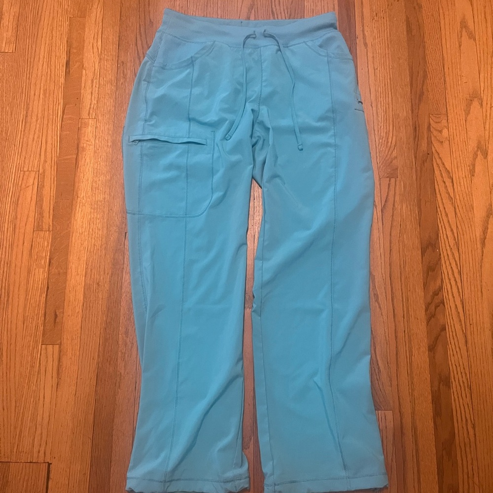 Cherokee infinity scrub pants